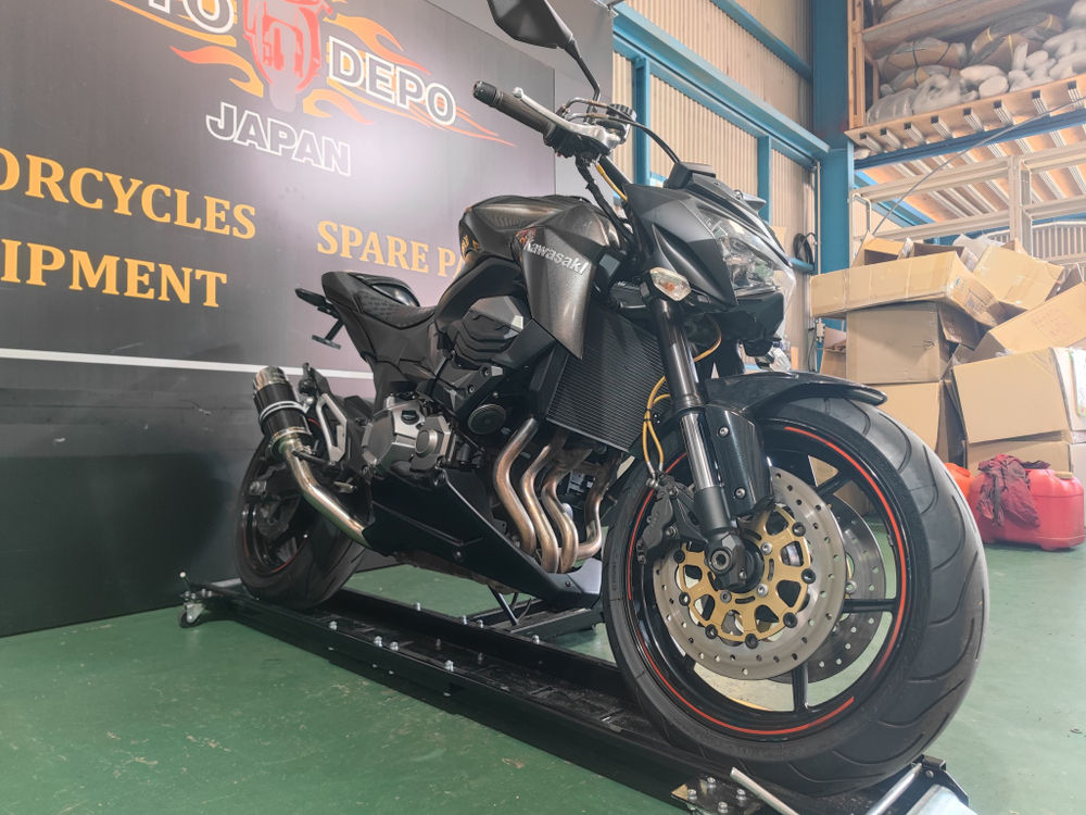 Kawasaki Z800 , 2013