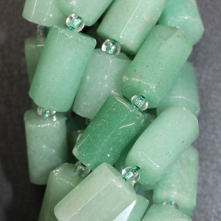 Авантюрин (инд. нефрит)трубки 10-13мм