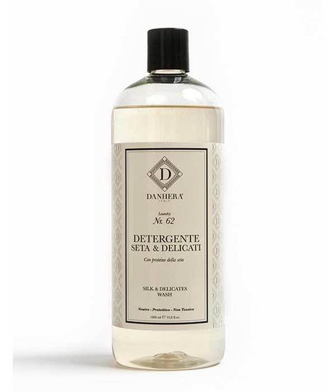 Концентрированное средство №62 для стирки шелка и деликатного белья с ароматом ПУДРОВОЙ РОЗЫ, Danhera Italy