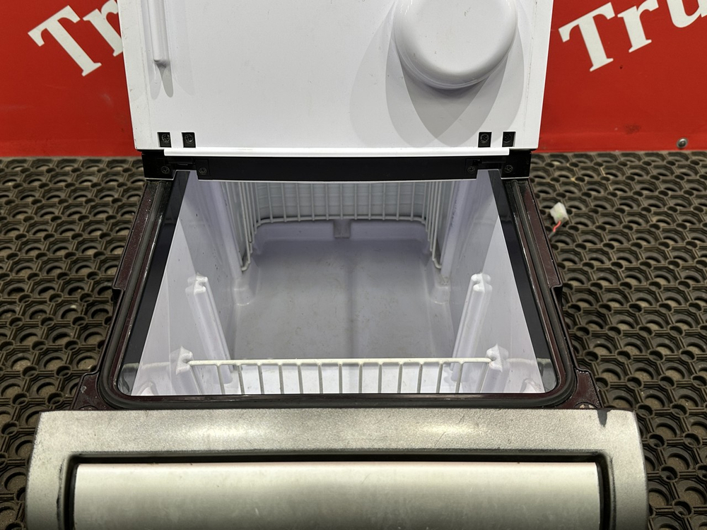 Холодильник 2018г.