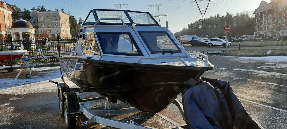 Лодка BERKUT M-HT