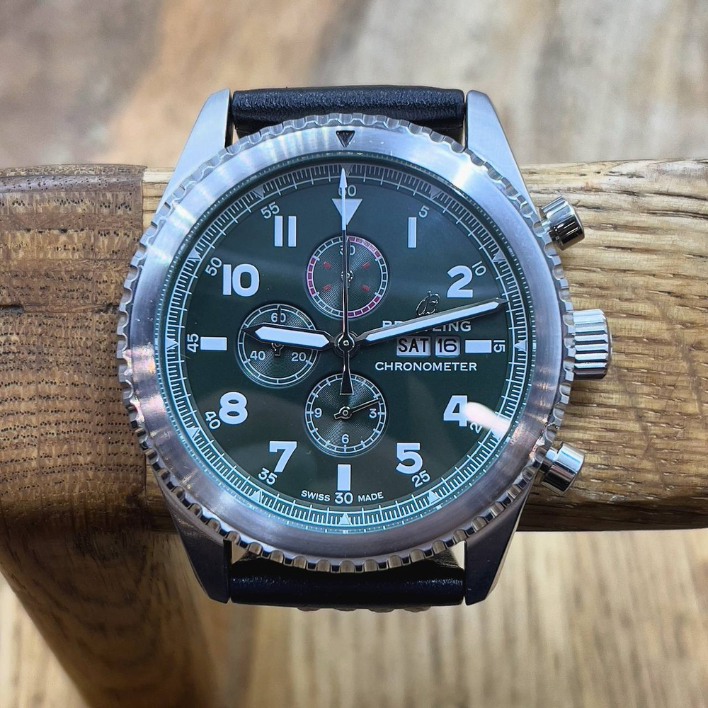 Часы Breitling