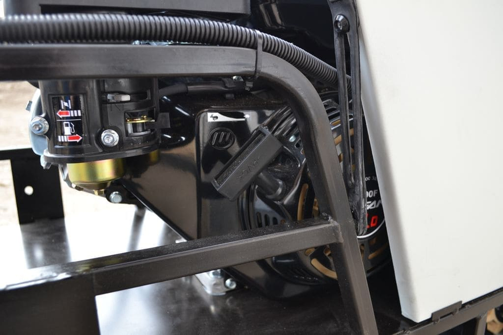 Мотобуксировщик МУЖИК М500 Стандарт 17 л.с.