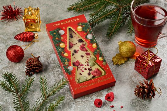 Шоколад белый с украшением "РОЗА, малина, вишня" 100 гр (Новый Год)