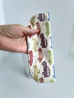 нагрудник непромокаемый двухсторонний для кормления