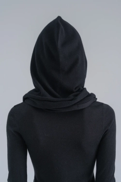 Капюшон из шерсти мериноса