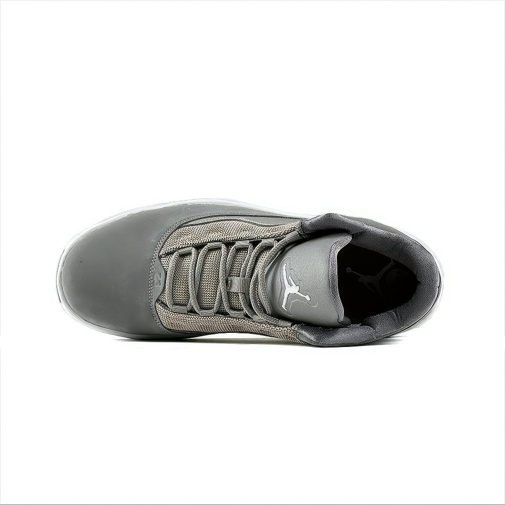 Air Jordan Max Aura 2 "Medium Grey"