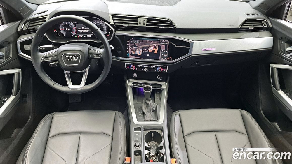 Audi Q3 (F3) 35 TDI Premium (10.2020)