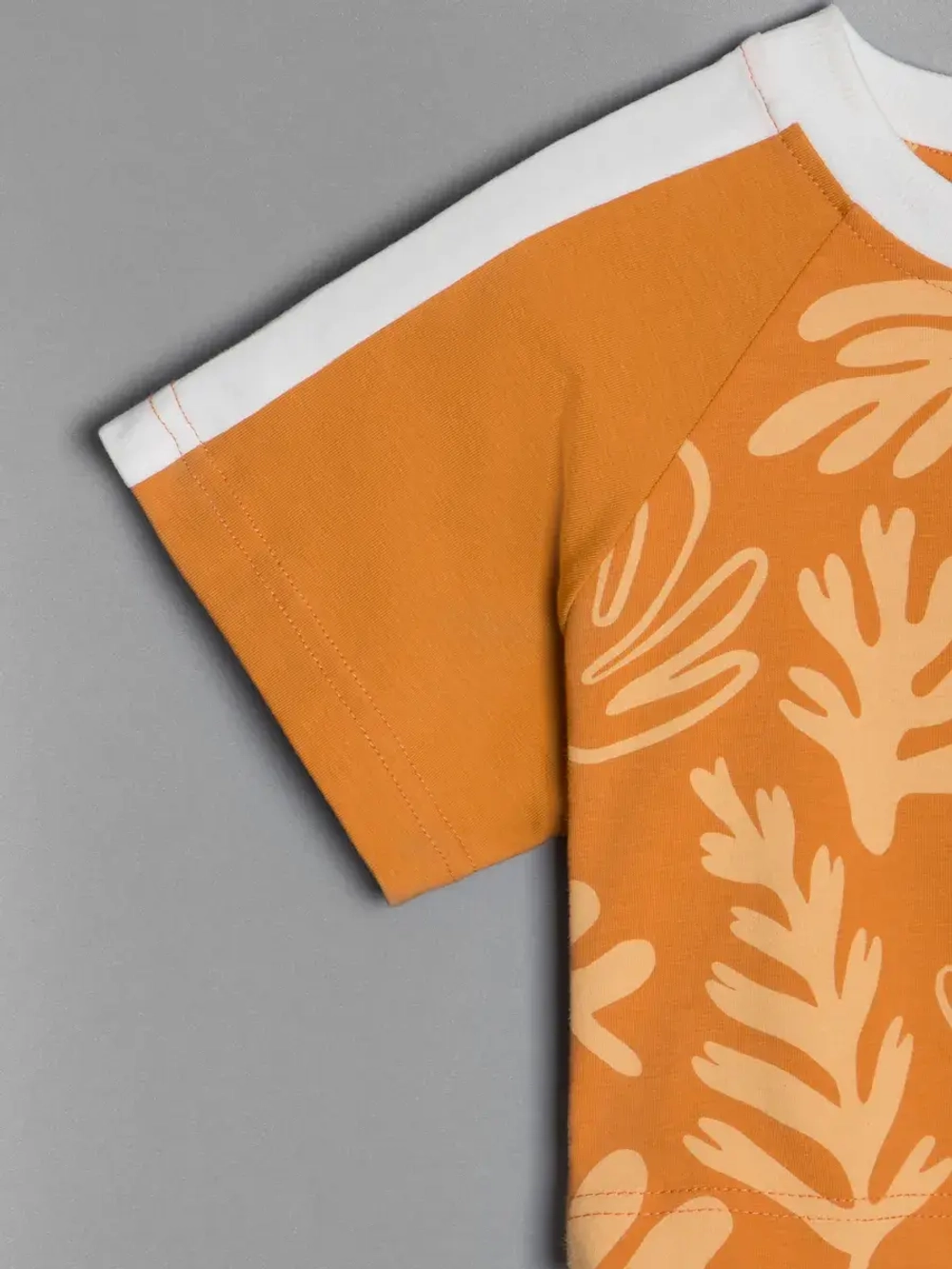 Костюм для девочки, футболка и брюки