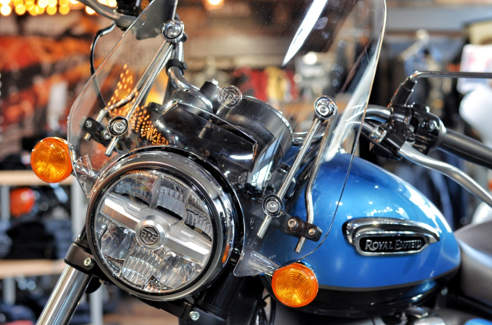 Royal Enfield Meteor 350 Supernova Blue