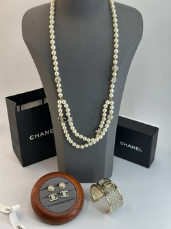 Серьги CHANEL