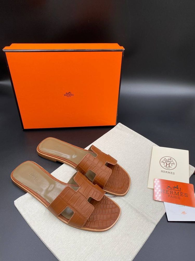 Шлепанцы Hermes