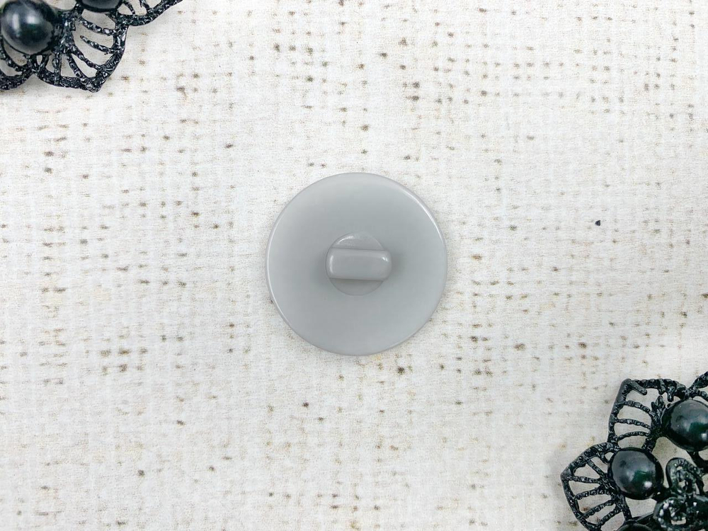 Пуговицы костюмные, d 2,8 см, серый