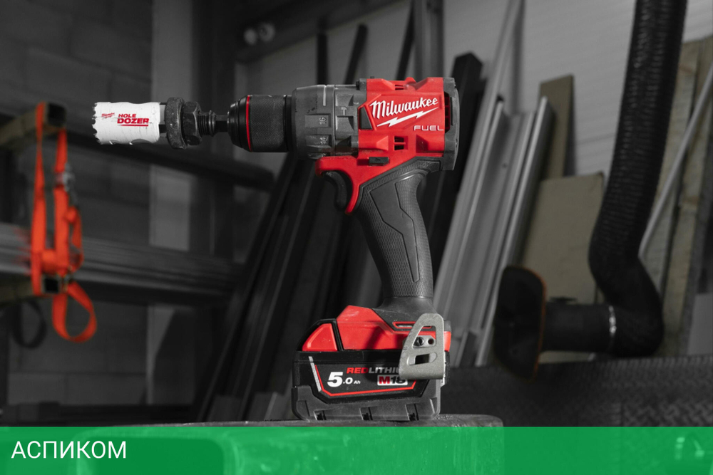 Дрель-шуруповёрт Milwaukee M18 FPD3-402C (4933492473)