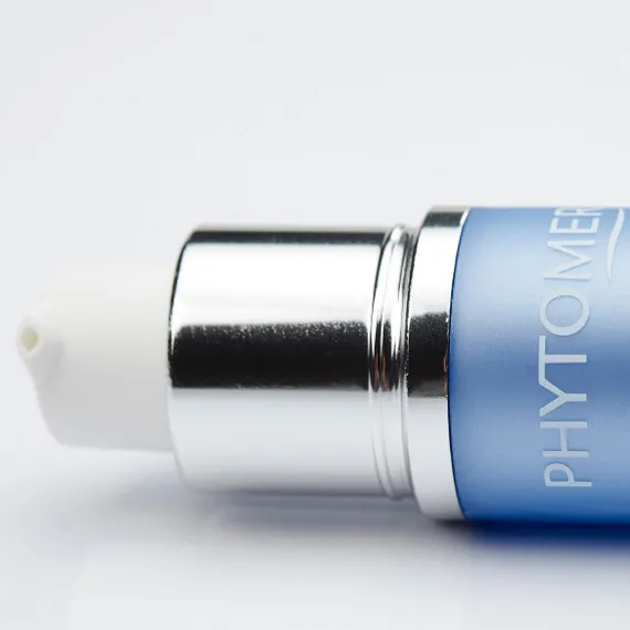 Сыворотка обновляющая и очищающая