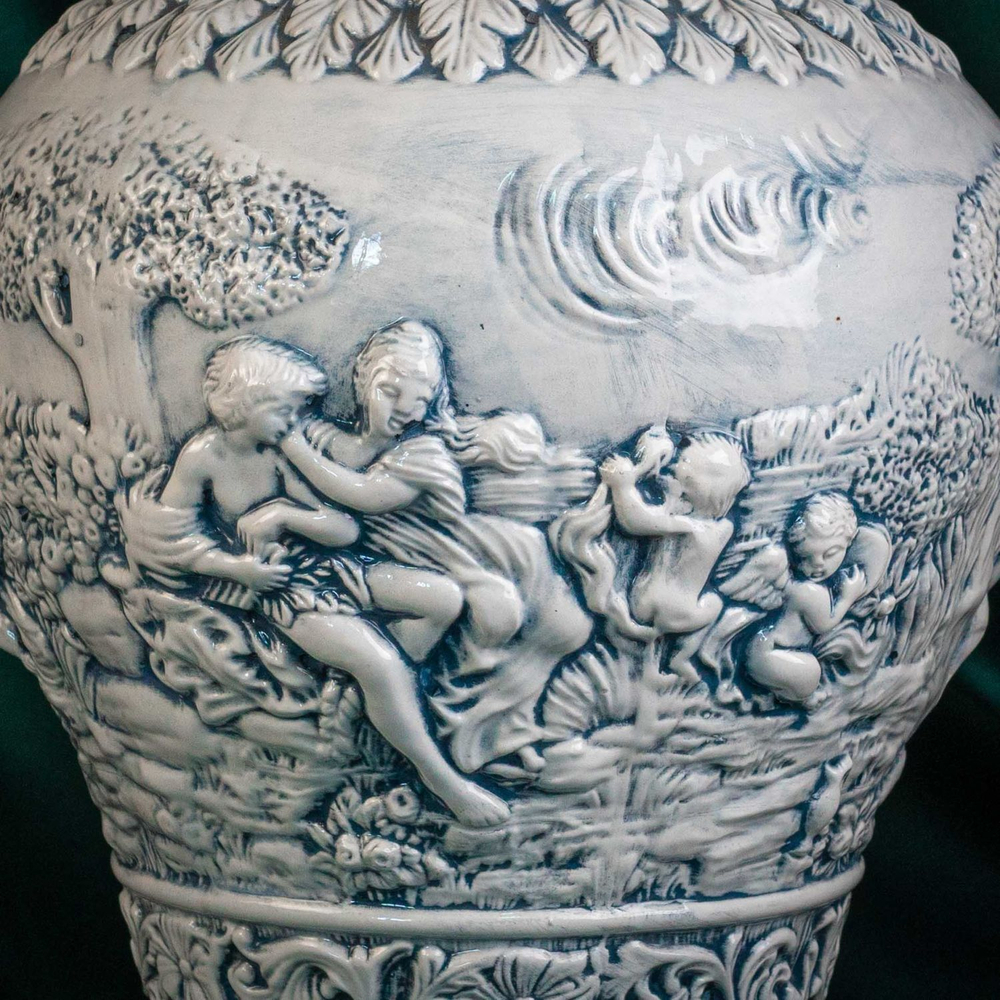 Винтаж: Парные вазы. Фарфоровая мануфактура Capodimonte
