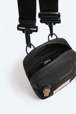 ZARA НЕБОЛЬШАЯ СУМКА В ГОРОДСКОМ СТИЛЕ, ЧЕРНЫЙ