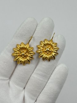 Серьги Цветы Maeve Carr