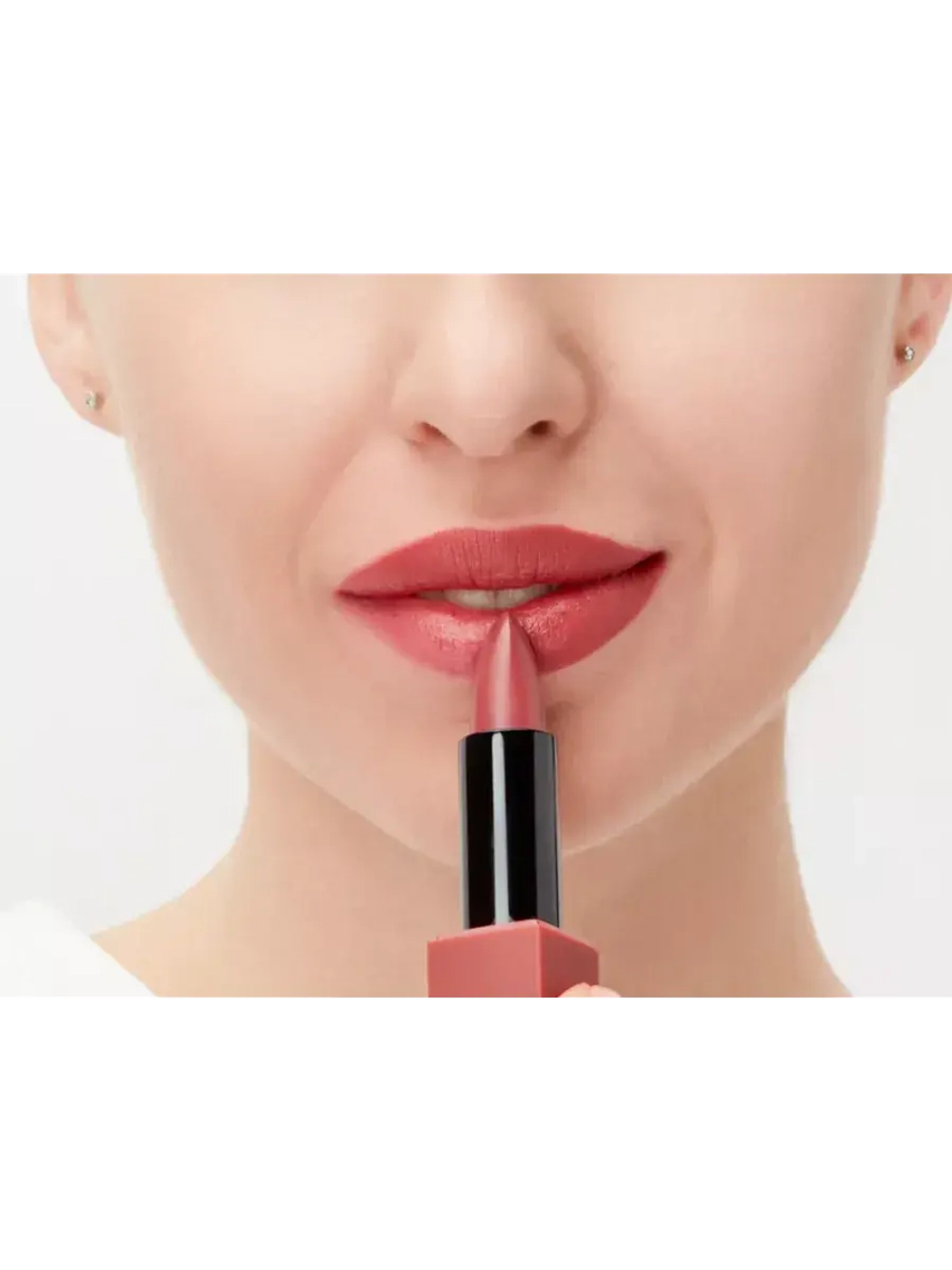 Губная помада the lipstick 3INA 273