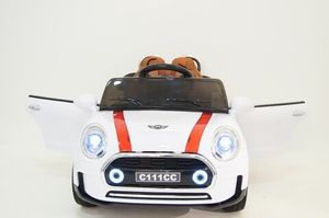 Детский электромобиль River Toys Minicooper C111CC белый фото №4
