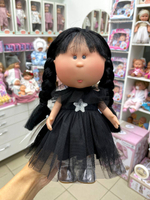 Кукла Мия в образе Уэнсдей, Mia, Nines d'Onil, 30 см. Упаковка подарочная коробка