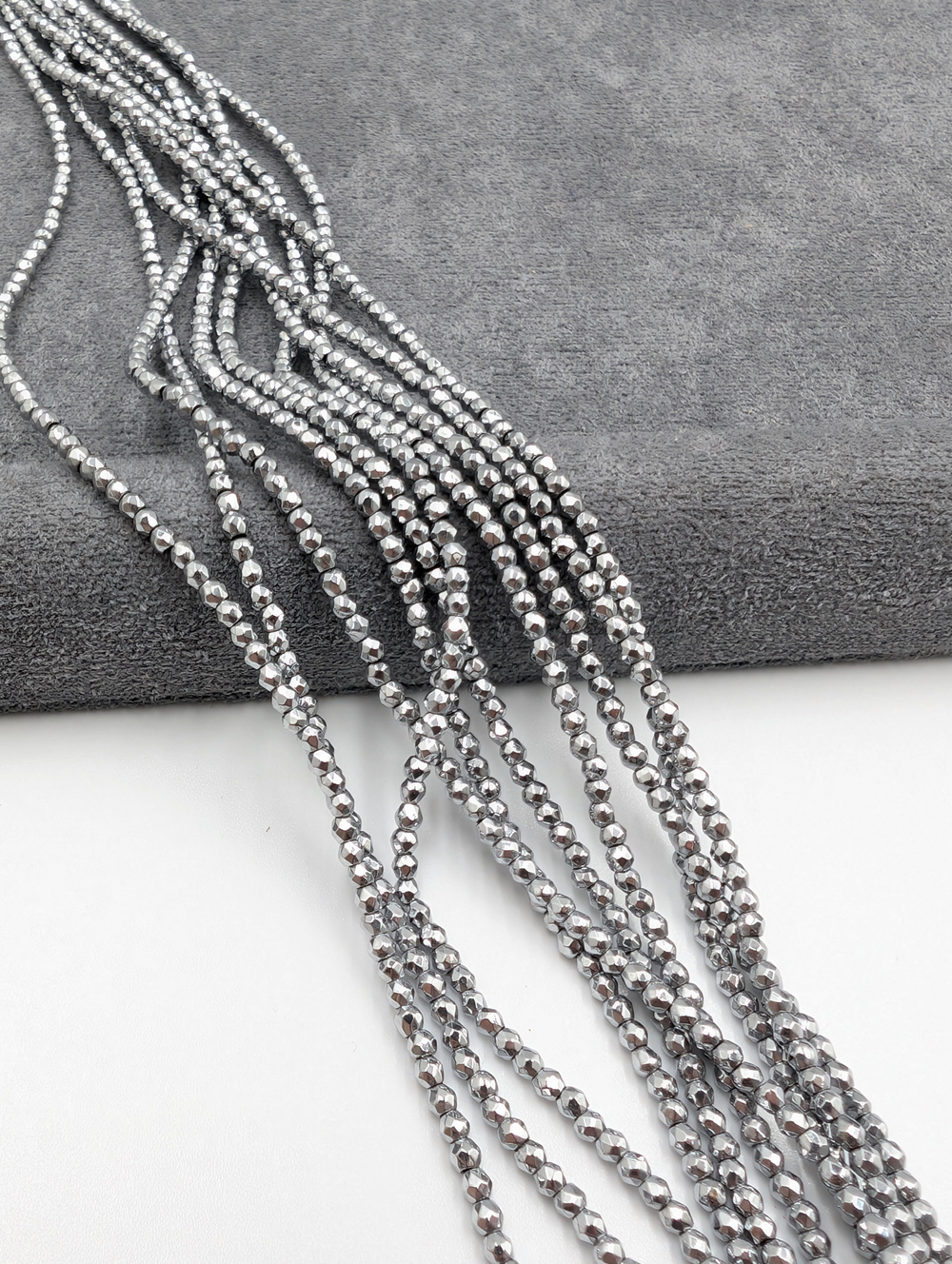 Гематит шар в огранке 2мм, темное серебро