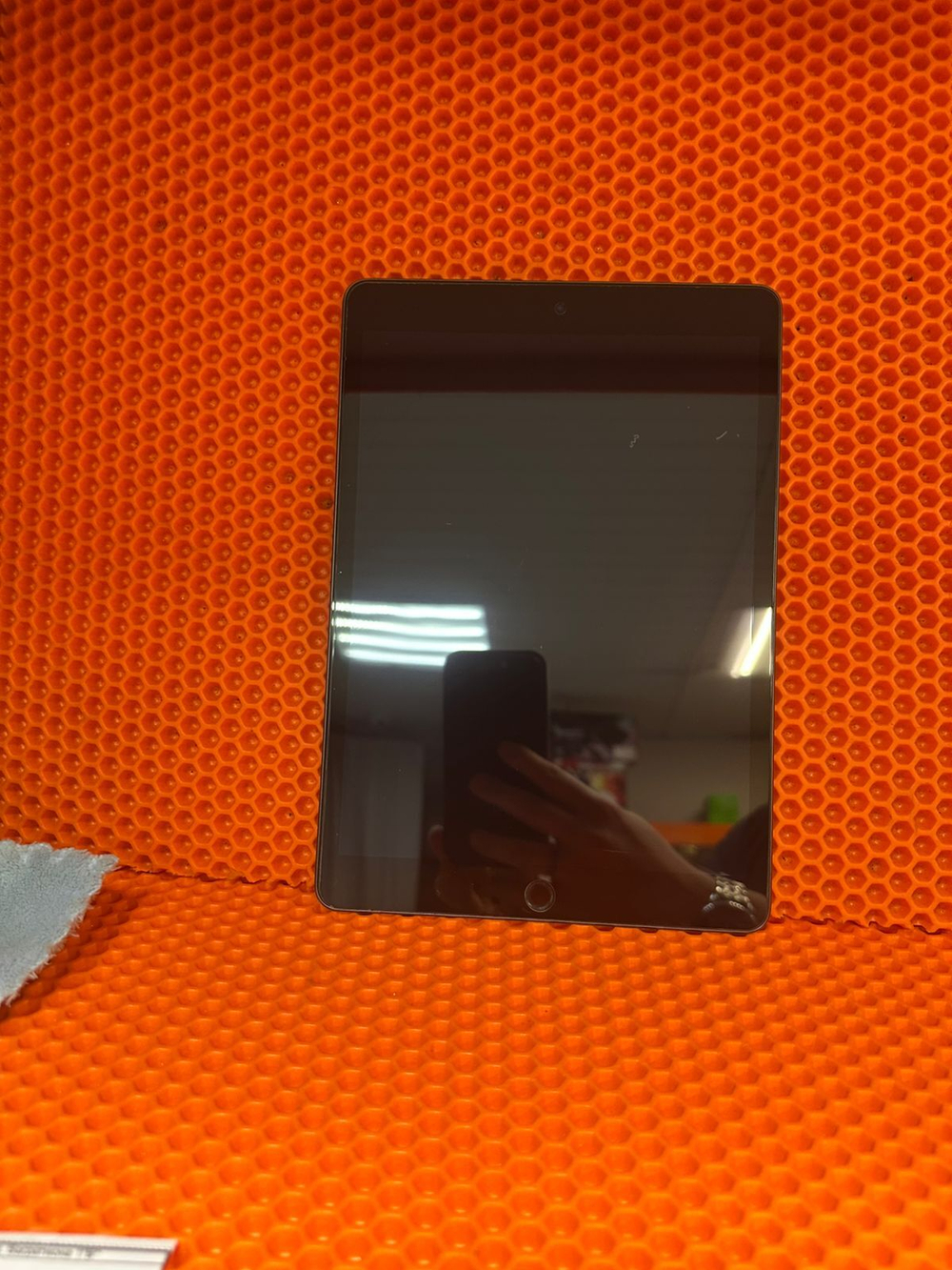 Планшет IPad (9-го поколения)