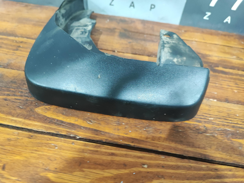 Брызговик передний левый Honda CR-V 3 (RE) 07-12 Б/У Оригинал 75810SWWE000