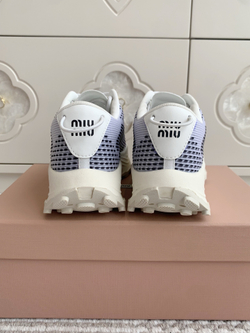 Miu Miu Sneaker
