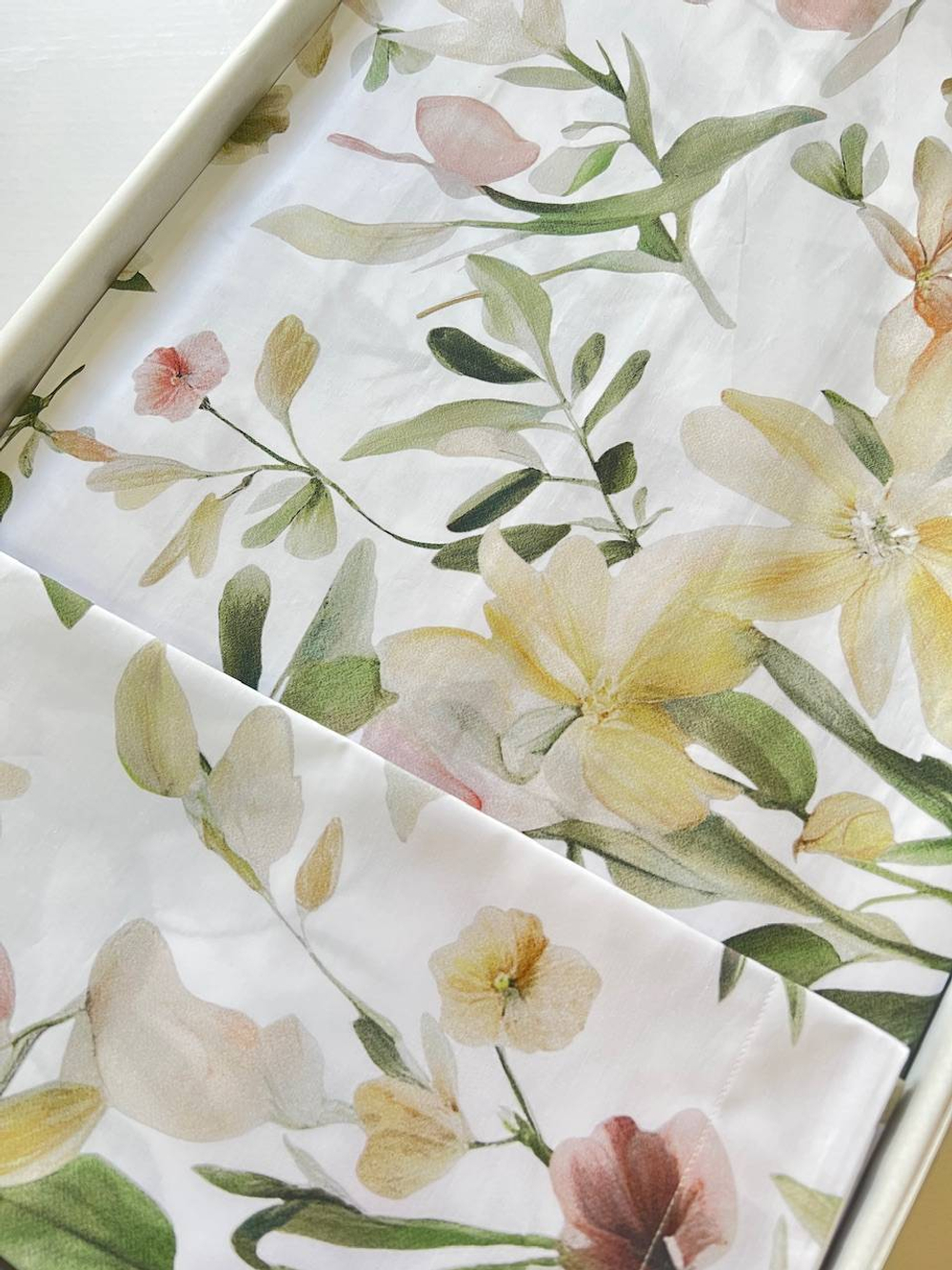 Постельное белье 2 спальное евро Mirabello Clematis серо-розовое