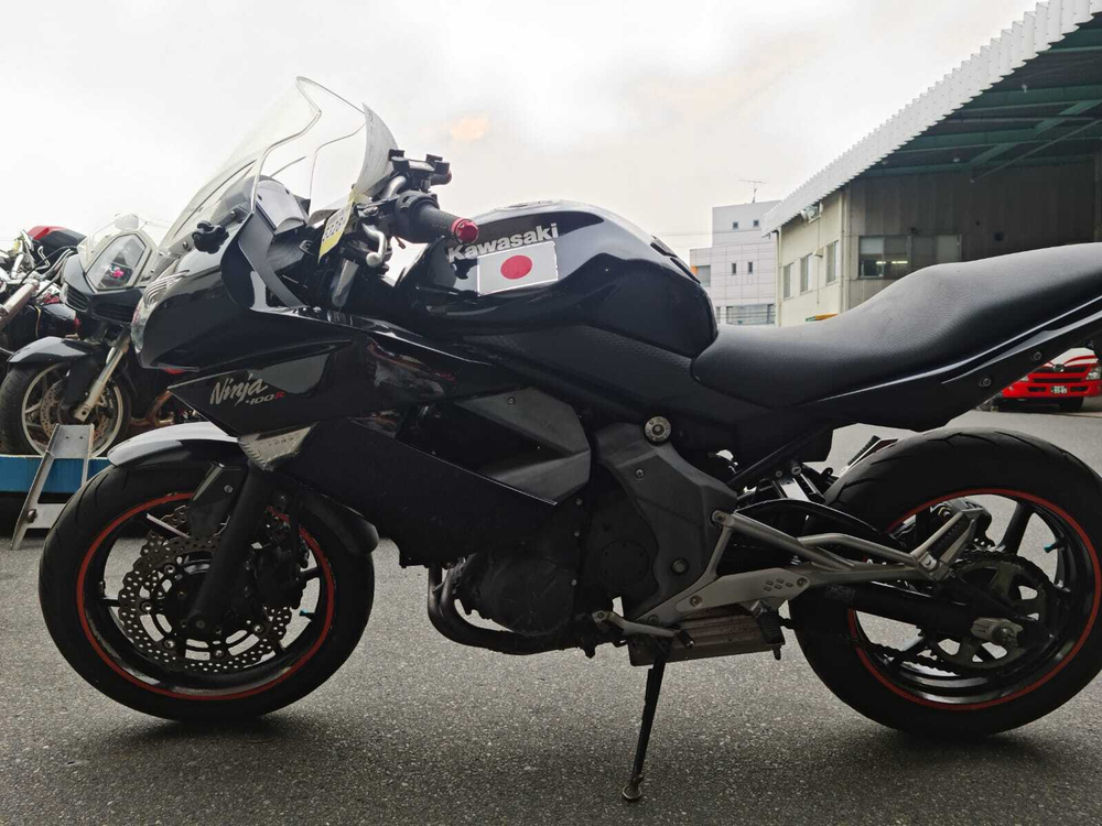 Kawasaki Ninja 400 R  027506