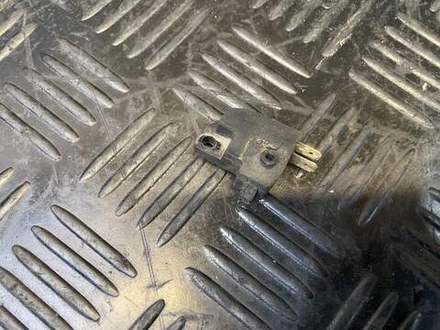 Лягушка переднего тормоза Suzuki GSR400 (GK7DA)