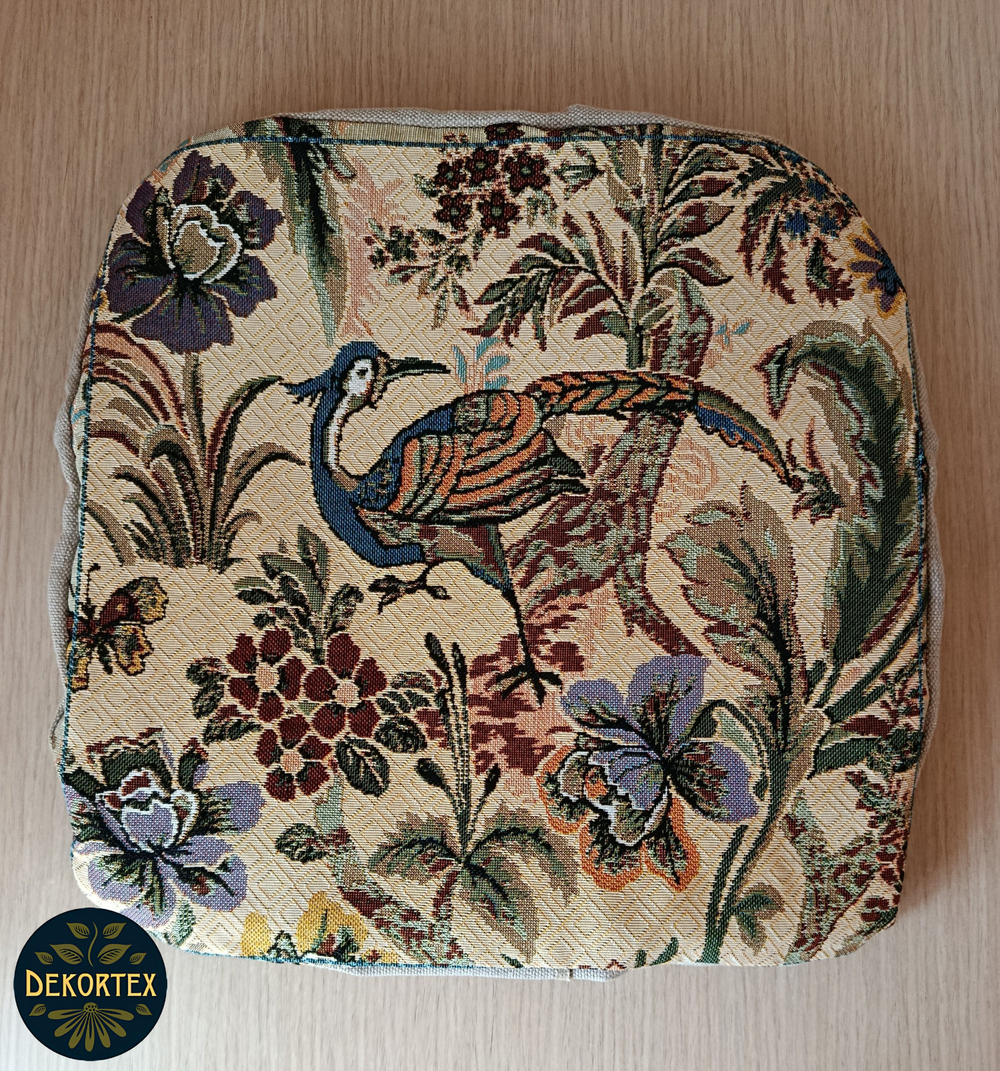 Набор чехлов на табурет из гобелена Птица дивная (33х33 см) - 2шт