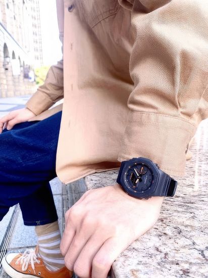 Наручные часы Casio G-Shock GA-2100-1A4DR