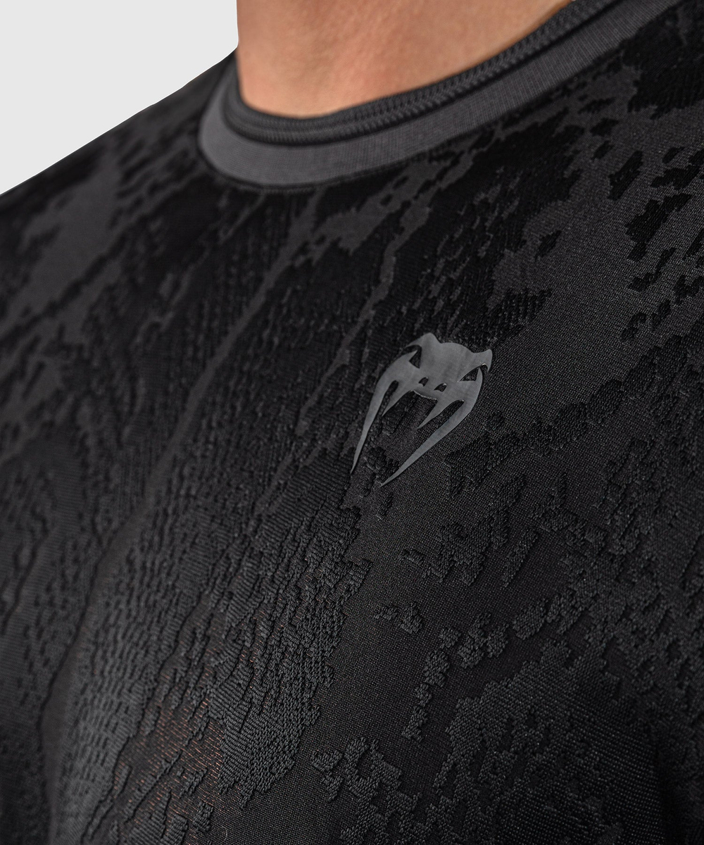 Футболка спортивная Venum Aegis Black