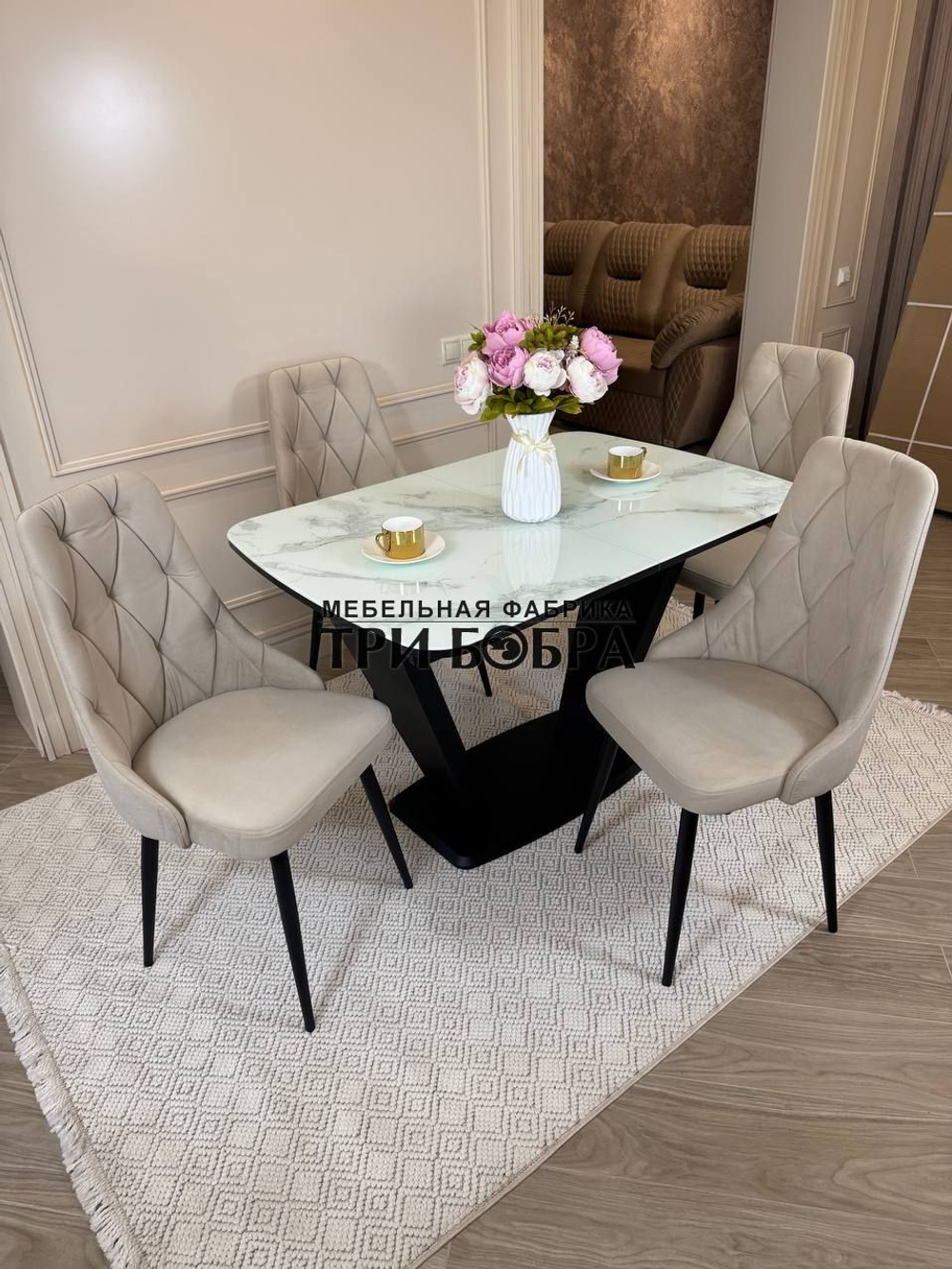 Кухонный раскладной стол "Прадо" белый мрамор и 4 стула ЛОНДОН