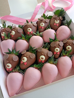 Клубника в шоколаде "Мишки"