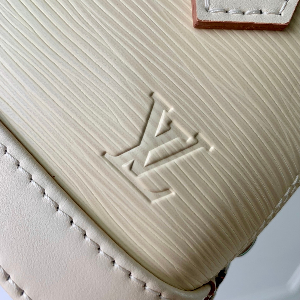 Louis Vuitton Nano Alma