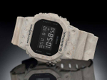 Японские наручные часы Casio G-SHOCK DW-5600WM-5ER с хронографом