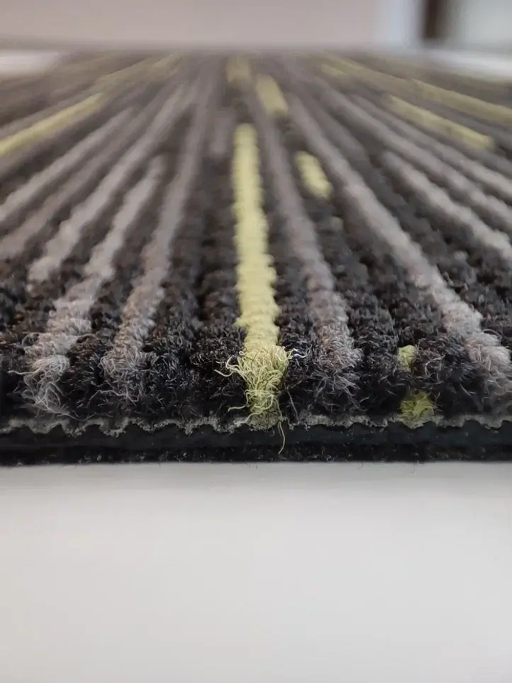 Ковровая плитка Associated Weavers Metro Tile 20