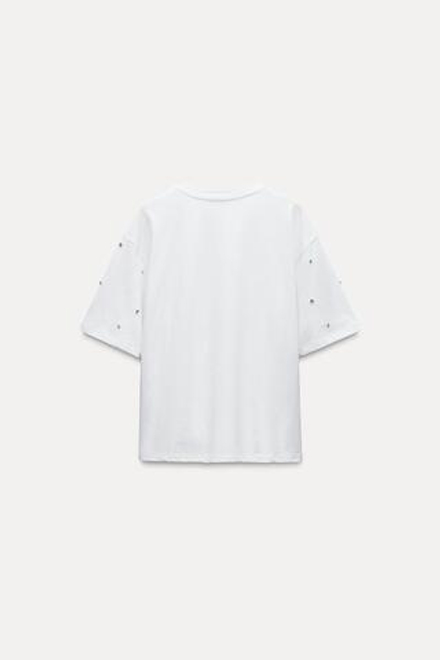 ZARA ФУТБОЛКА С НАДПИСЬЮ И СТРАЗАМИ, БЕЛЫЙ