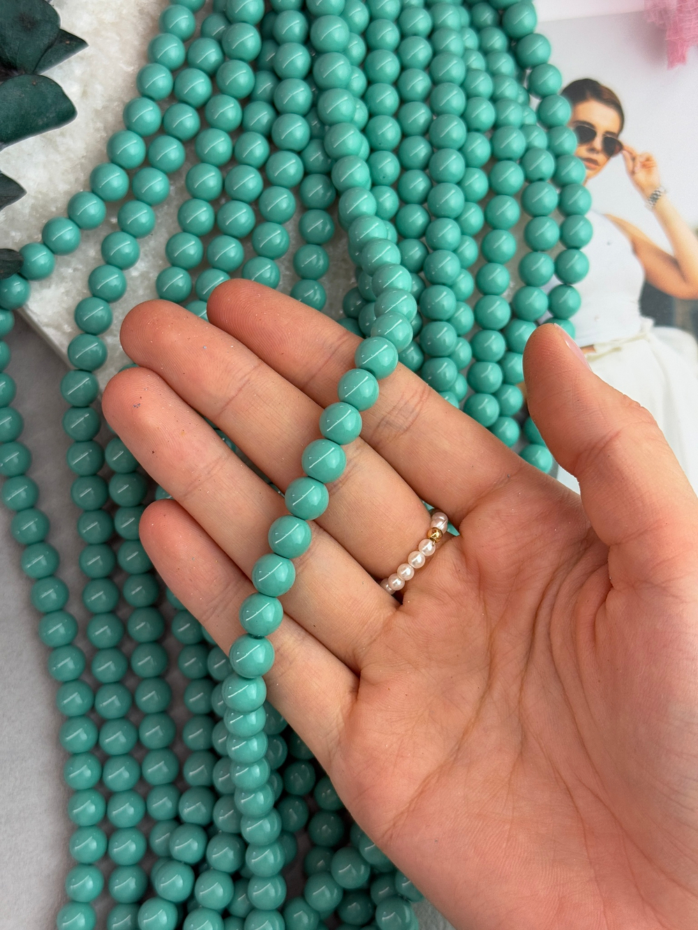 Стеклянный жемчуг 8 мм, нить 40 см, морская волна, под керамику