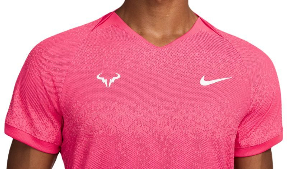 Мужская теннисная футболка Nike Court Rafa Dri-Fit - Розовый