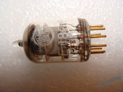 Радиолампа E180F VALVO в ламповый фонокорректор