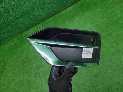 Решетка переднего бампера левая Volvo S90 2 16-20