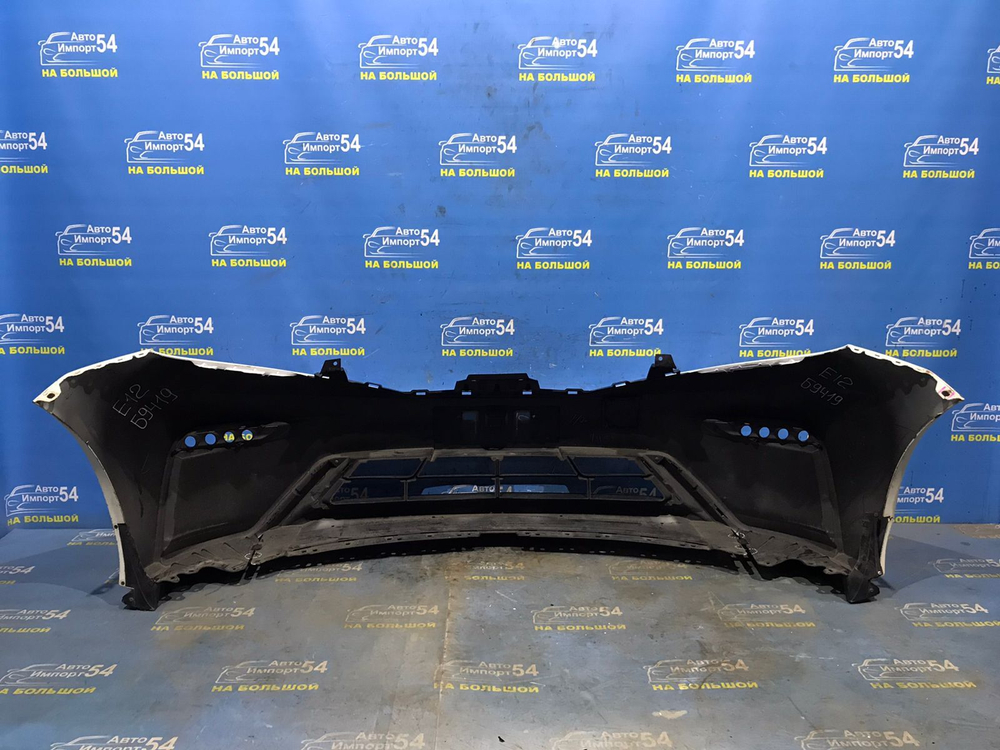 Бампер передний NISSAN NOTE 2012-2016