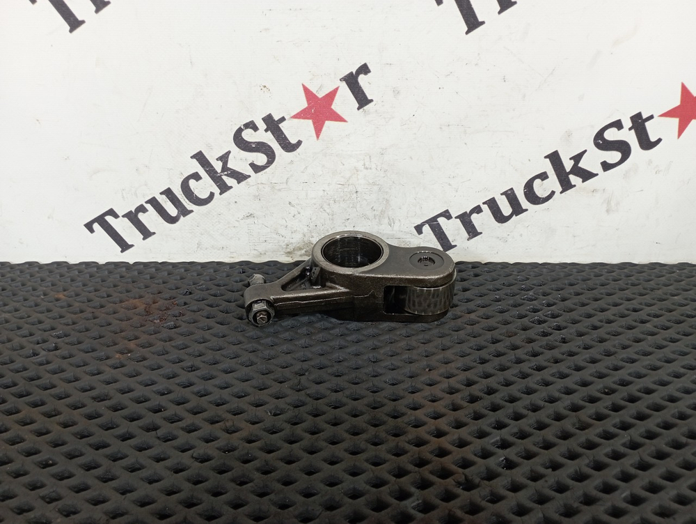 Рокер форсунки 2017г.