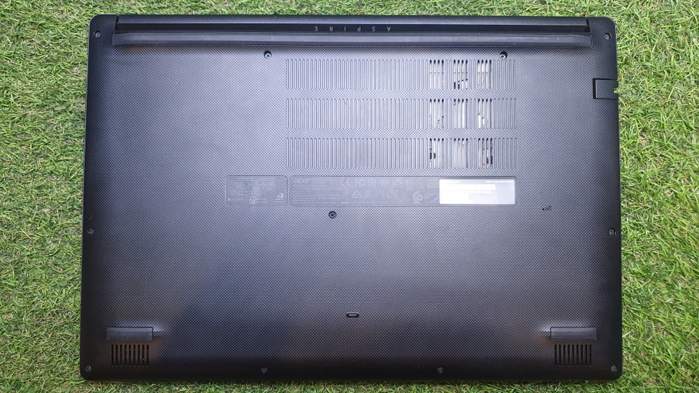 Ноутбук Acer Celeron/8Gb/FHD