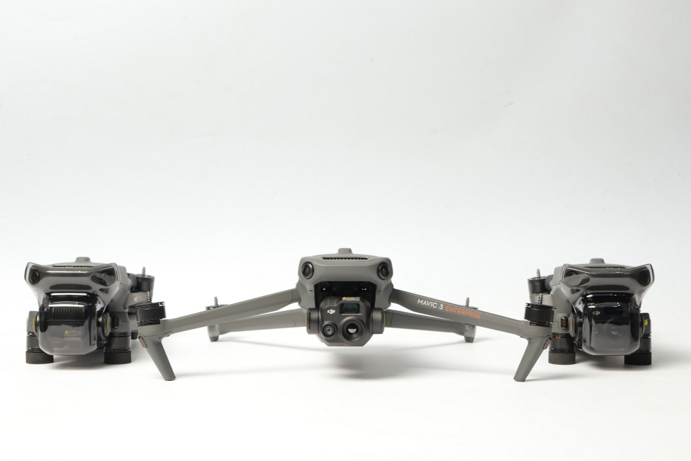 Квaдpoкoптеp DJI Маviс 3Т Тhermаl