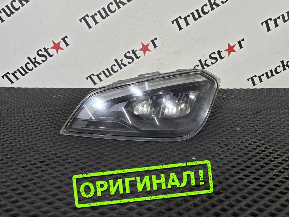 Фара противотуманная верхняя левая 2023г